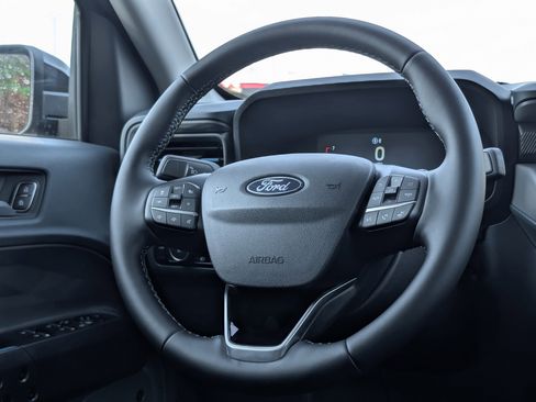 New 2025 Ford Maverick Lobo image 36