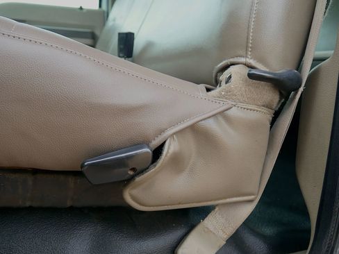 Used 2008 Ford F350 Lariat image 13