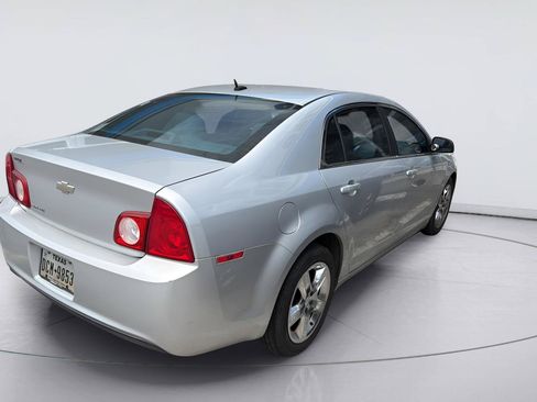 Used 2011 Chevrolet Malibu LS FWD image 3