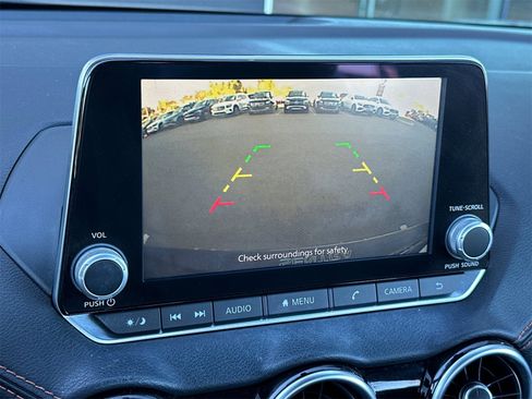 Used 2022 Nissan Sentra SR w/ Midnight Edition image 19