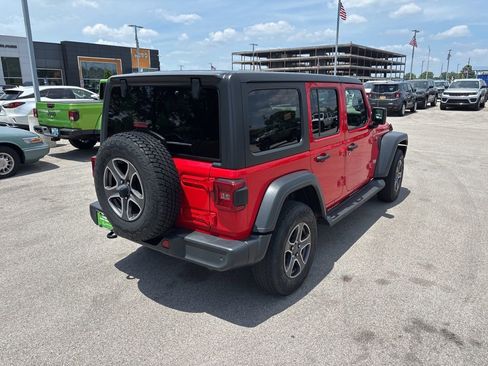 Used 2018 Jeep Wrangler Unlimited Sport S AWD/4WD image 5