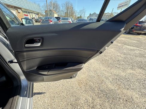 Used 2019 Acura ILX image 34