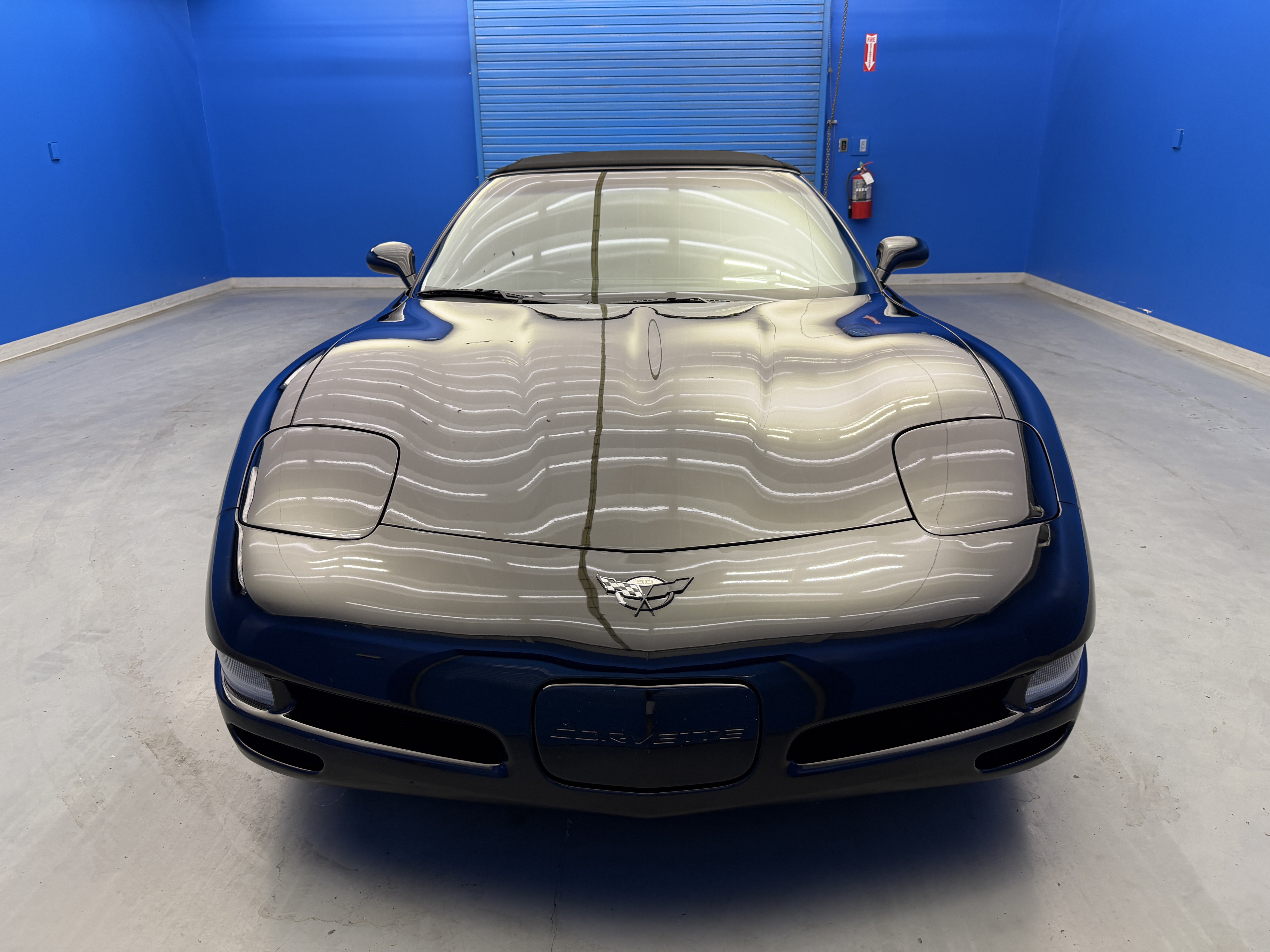 Used 2003 Chevrolet Corvette Convertible w/ Preferred Equipment Group1 RWD image 3