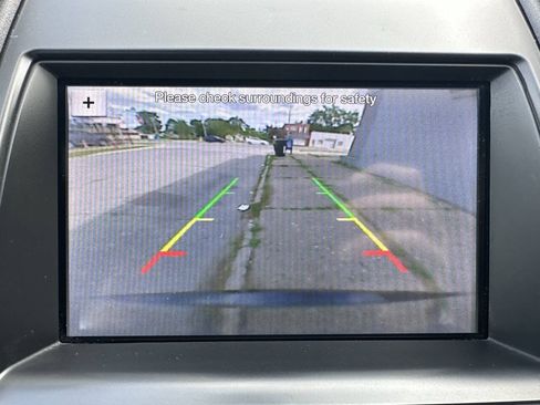 Used 2019 Ford Taurus Limited w/ Driver Assist Package FWD image 28