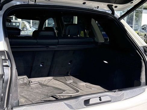 Used 2026 BMW X5 sDrive40i RWD image 11