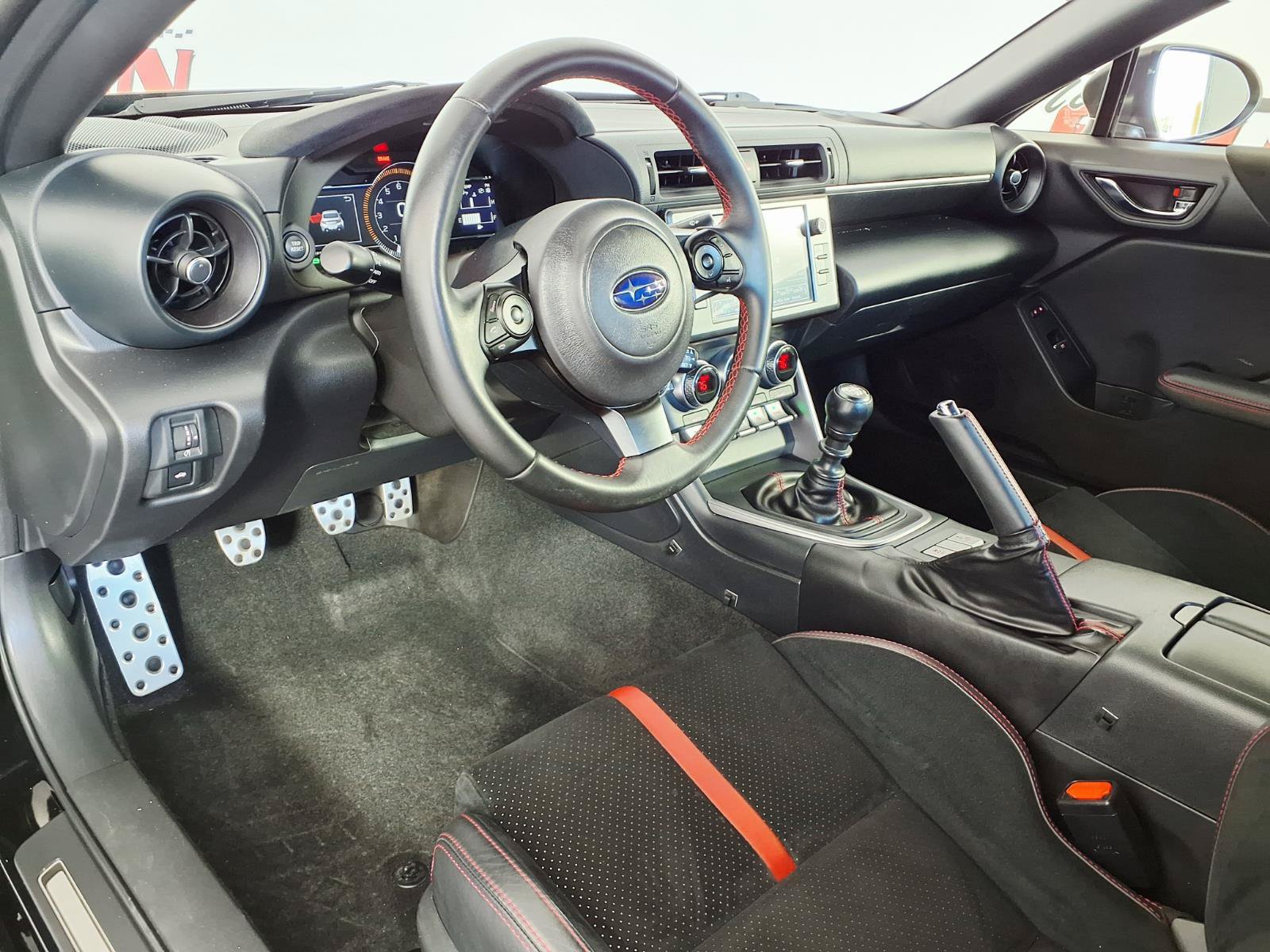 Used 2023 Subaru BRZ Limited w/ Popular Package #1 RWD image 9