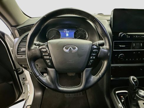 Used 2024 INFINITI QX80 Luxe AWD/4WD image 18