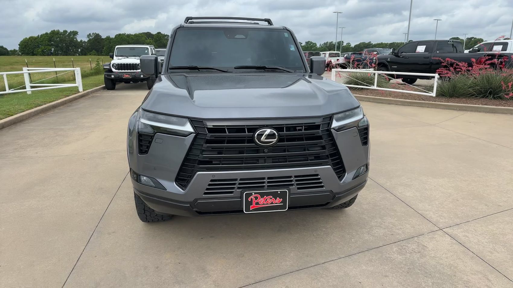 Used 2025 Lexus GX 550 w/ Cold Area Package AWD/4WD image 4