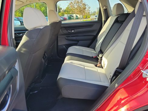 Used 2024 Honda CR-V EX image 11