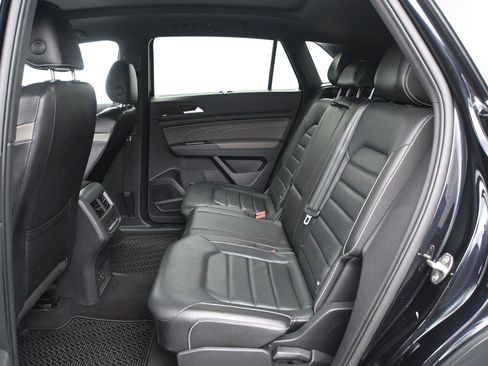 Used 2021 Volkswagen Atlas Cross Sport SEL Premium R-Line AWD/4WD image 10