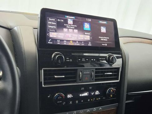 Used 2024 Nissan Armada SL w/ Captain's Chairs Package image 23