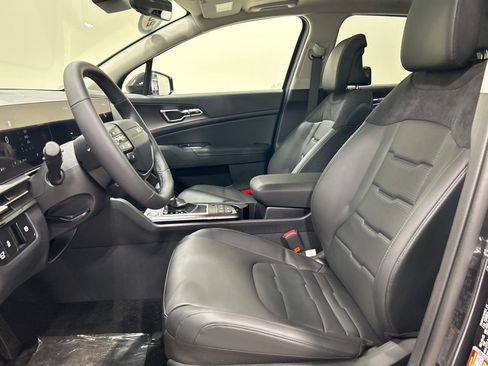 New 2026 Kia Sportage SX image 9