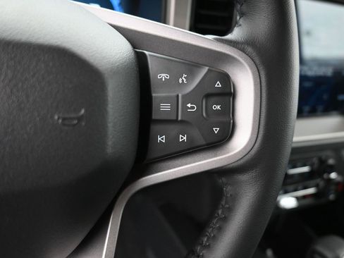 New 2025 Ford Bronco Outer Banks image 7