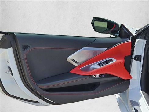 Used 2026 Chevrolet Corvette Stingray Premium Conv w/ Z51 Performance Package RWD image 11
