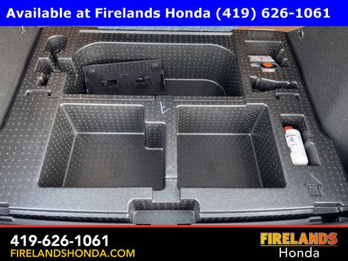 Used 2025 Nissan Kicks S image 27