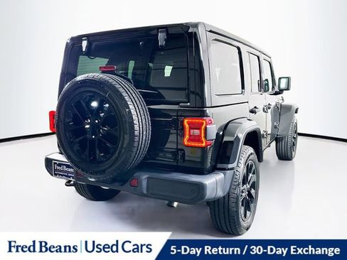Used 2025 Jeep Wrangler Unlimited Sahara w/ Safety Group AWD/4WD image 9