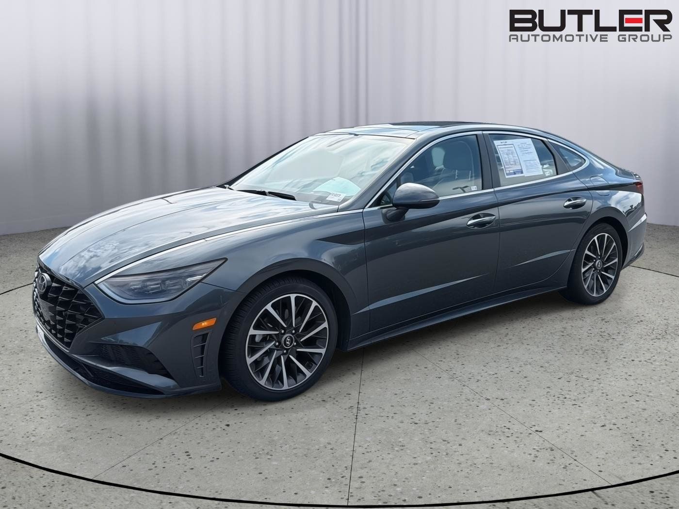 Used 2023 Hyundai Sonata Limited FWD image 1