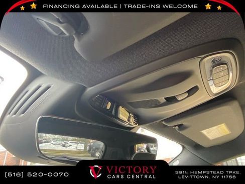 Used 2021 Volvo XC40 T5 R-Design w/ Advanced Package image 37