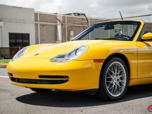 Used 2000 Porsche 911 Carrera 4 image 41