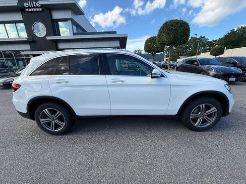 Used 2022 Mercedes-Benz GLC 300 4MATIC w/ Multimedia Package Lite image 8