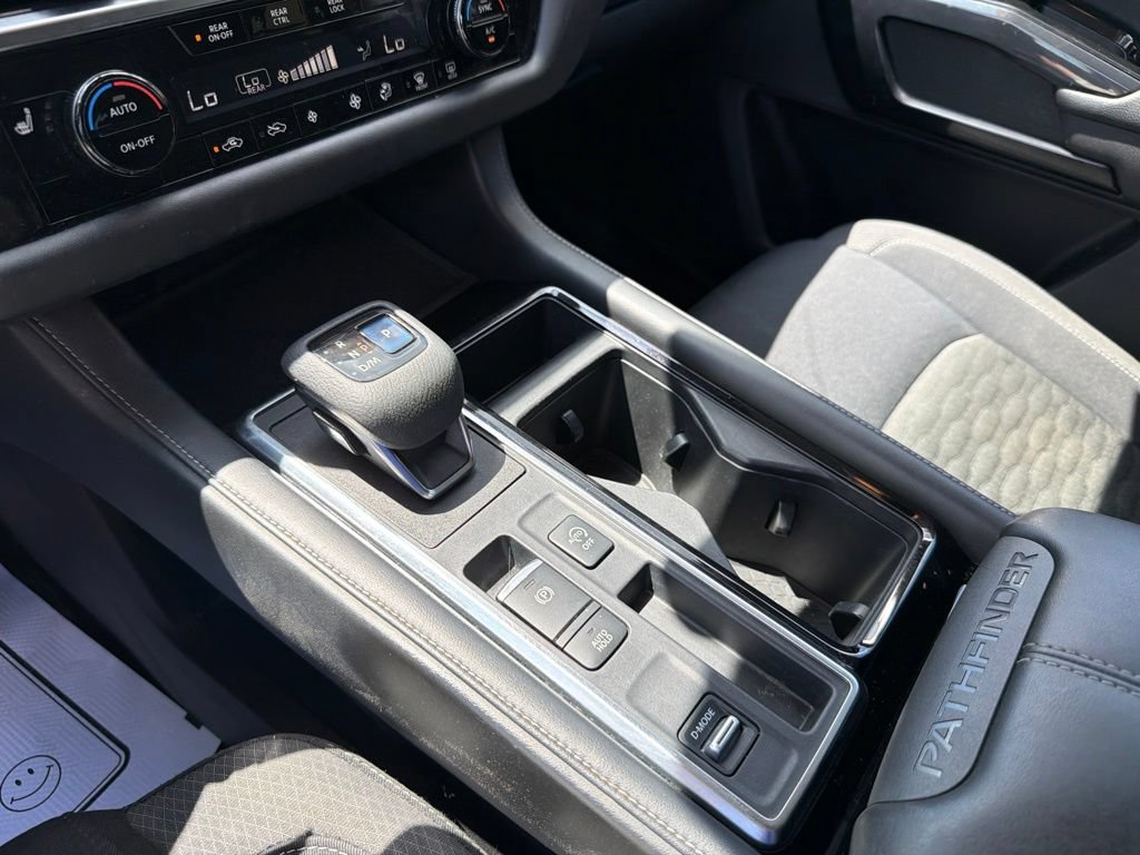 Used 2022 Nissan Pathfinder SV FWD image 20