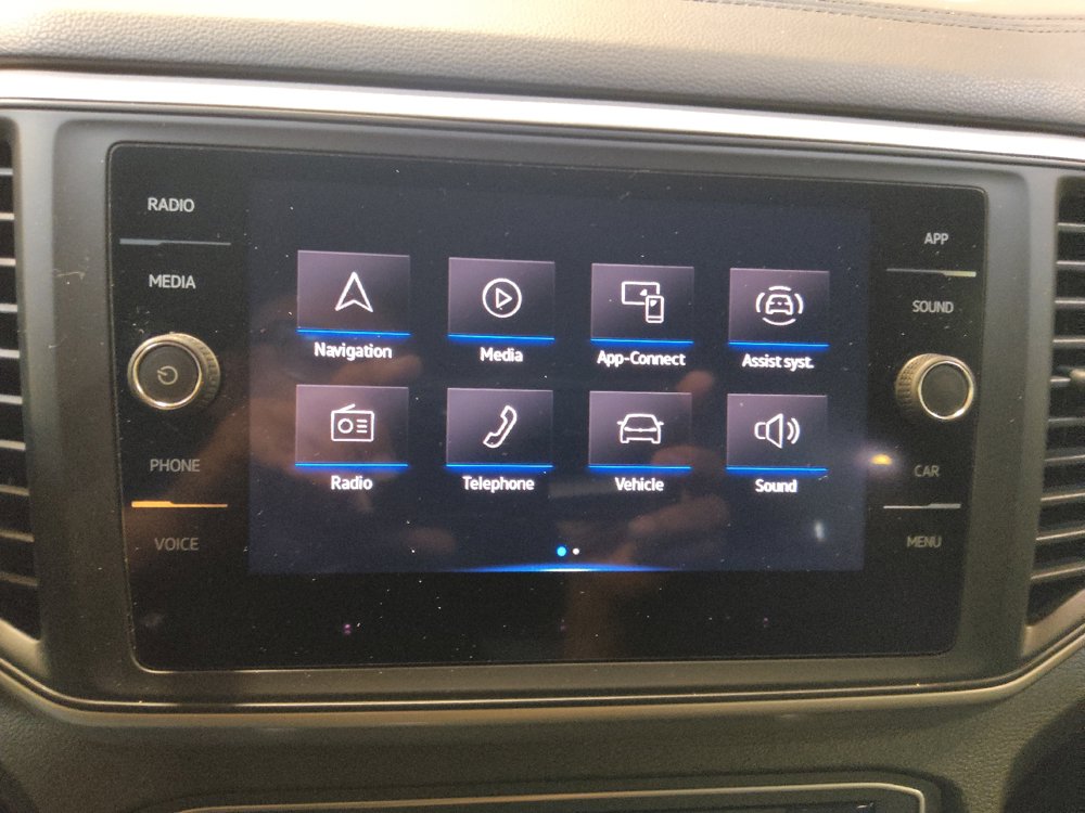 Used 2021 Volkswagen Atlas Cross Sport SE FWD image 25