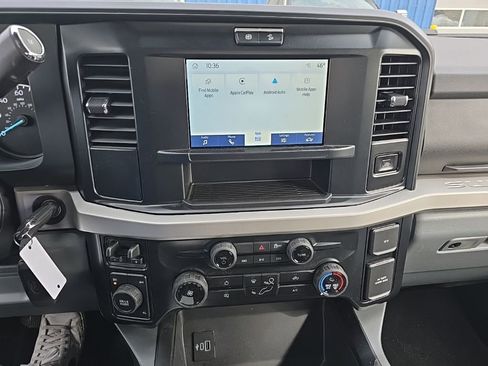 Used 2026 Ford F450 XLT w/ FX4 Off-Road Package image 18