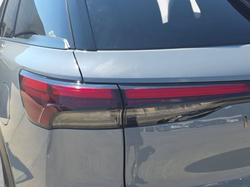 Certified 2026 INFINITI QX60 Sport AWD/4WD image 33