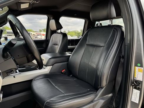 Used 2022 Ford F250 Lariat w/ Tremor Off-Road Package image 26