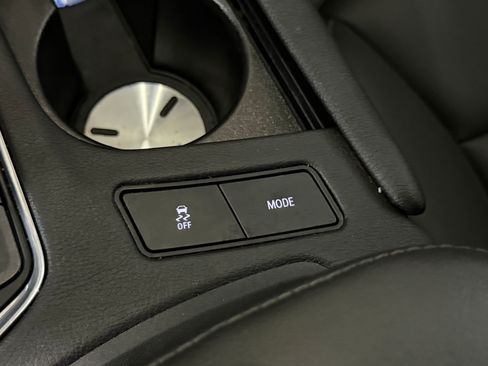 Used 2023 Cadillac XT6 Luxury FWD image 33