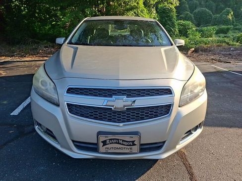 Used 2013 Chevrolet Malibu LT FWD image 2