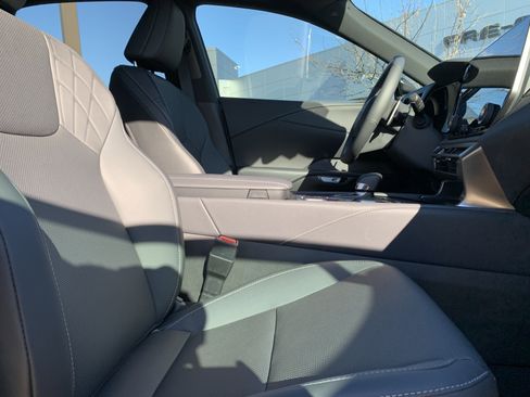 Certified 2026 Lexus RX 350h image 35