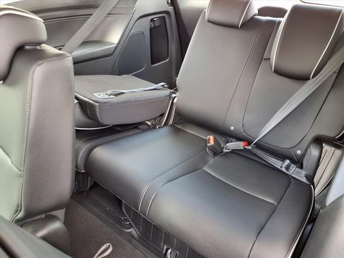 New 2026 Honda Odyssey Touring image 10