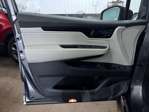 New 2026 Honda Odyssey Elite image 15