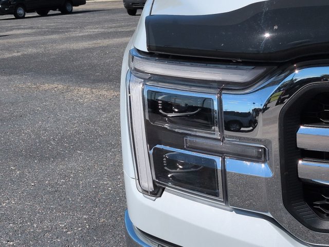 Certified 2025 Ford F150 Lariat w/ FX4 Off-Road Package AWD/4WD image 10