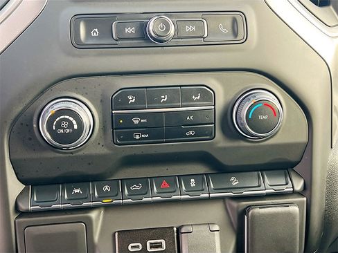 Used 2025 Chevrolet Silverado 1500 Custom Trail Boss image 15