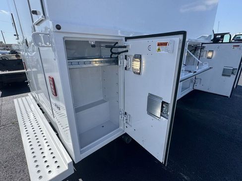 New 2025 Ford E-350 and Econoline 350 Super Duty w/ Power Equipment Group RWD image 11