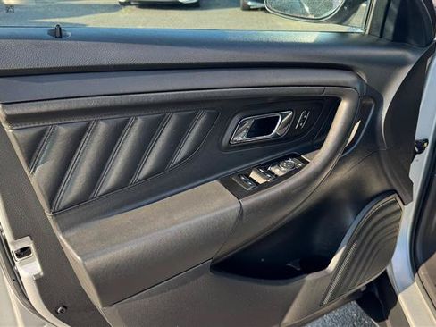 Used 2015 Ford Taurus Police Interceptor AWD image 28