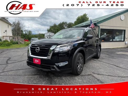 Used 2023 Nissan Pathfinder SV w/ Cargo Package AWD/4WD image 1