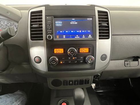 Used 2020 Nissan Frontier SV image 15