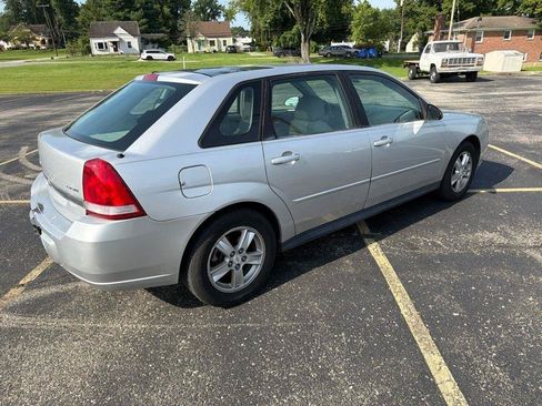 Used 2005 Chevrolet Malibu LS w/ Preferred Equipment Group FWD image 6