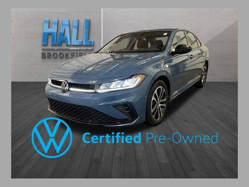 Certified 2025 Volkswagen Jetta Sport FWD image 1