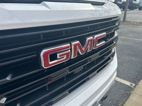 Certified 2024 GMC Sierra 1500 Elevation w/ Elevation Premium Package image 46