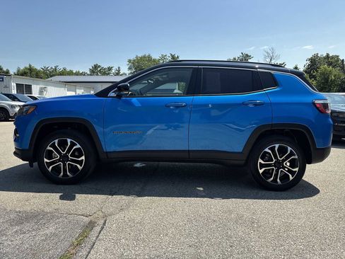 Used 2022 Jeep Compass Limited image 9