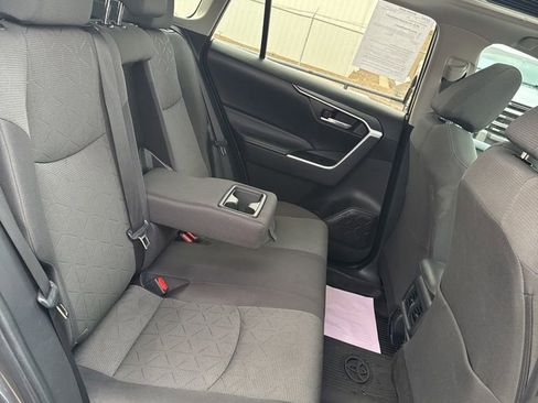 Used 2023 Toyota RAV4 XLE w/ Convenience Package image 14