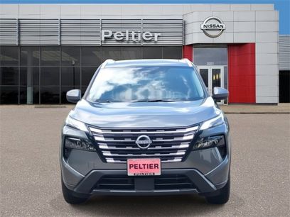 New 2025 Nissan Rogue SV w/ SV Premium Package