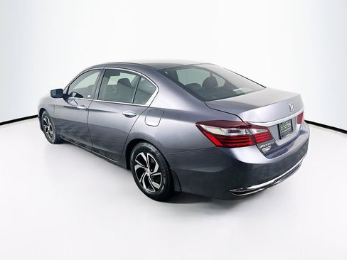 Used 2017 Honda Accord LX image 5