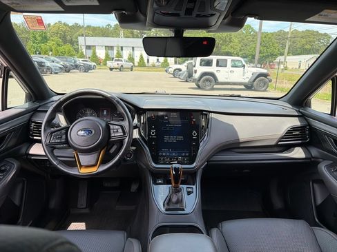 Used 2025 Subaru Outback Wilderness AWD/4WD image 8