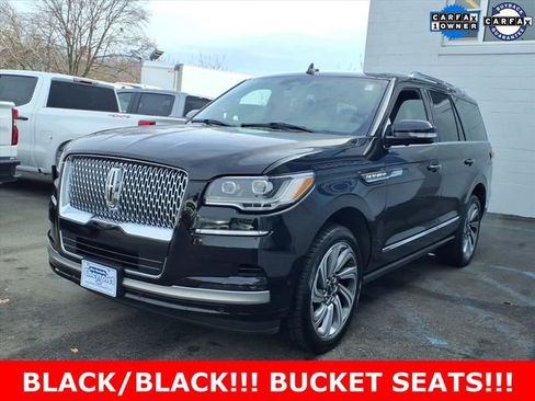 Used 2024 Lincoln Navigator Premiere image 3