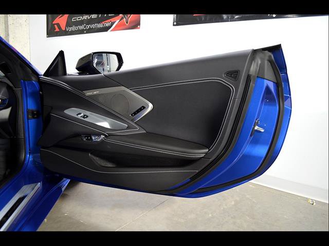 Used 2023 Chevrolet Corvette Stingray Preferred Cpe w/ Body-Color Dual Roof Package RWD image 20